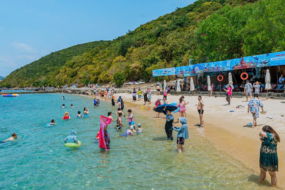 Khám Phá Vĩnh Hy Cùng H&L Tourist