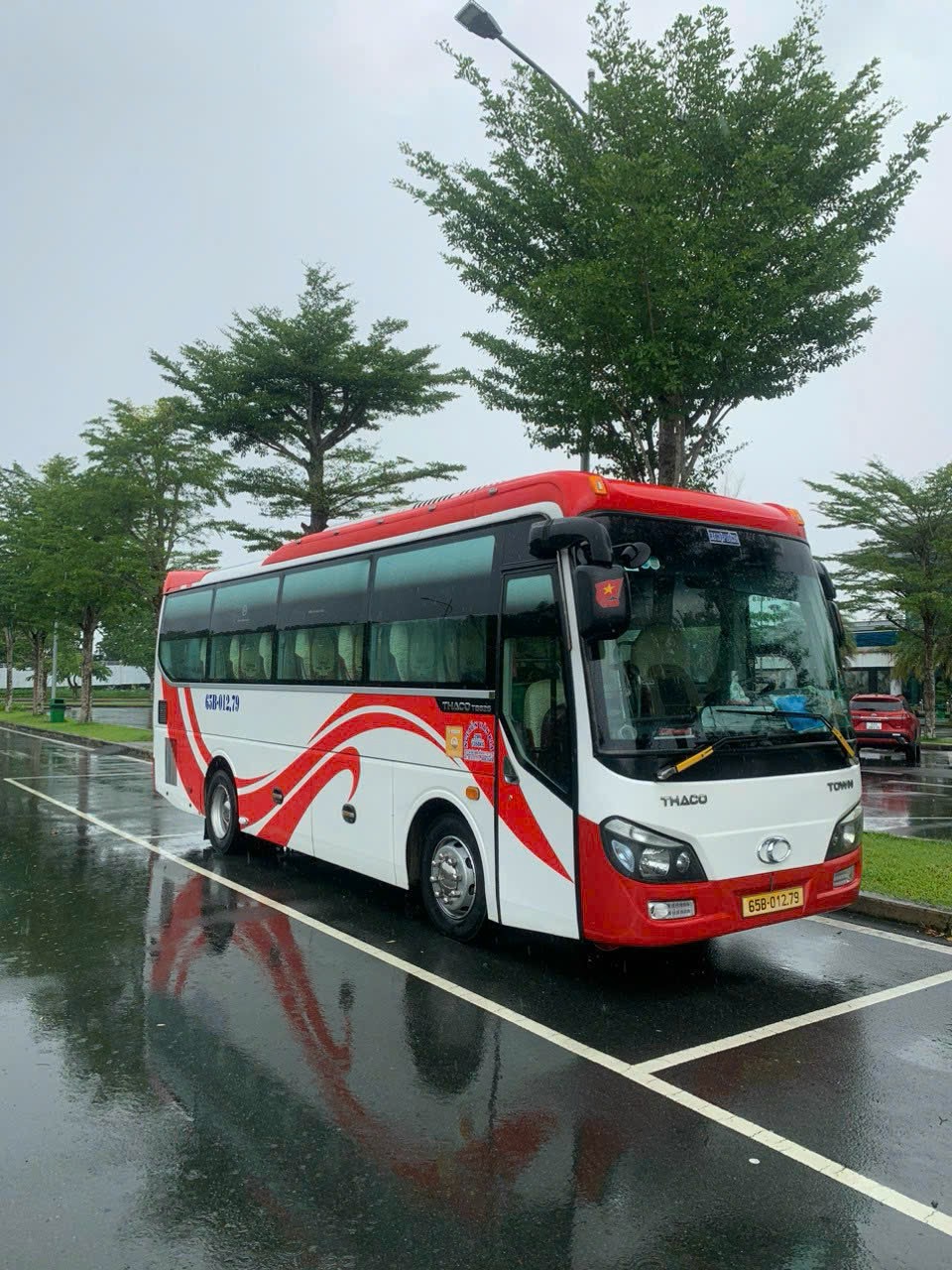 Thuê Xe 29 Chỗ Đời Mới Sài Gòn