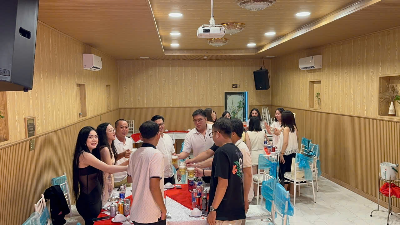 Gala Dinner sang trọng dành cho đoàn doanh nghiệp tại Lagi Resort.