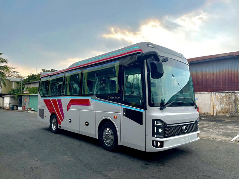 Kinh Nghiệm Thuê Xe TP.HCM Đi Tỉnh | Chọn Xe, Lịch Trình Và Chi Phí